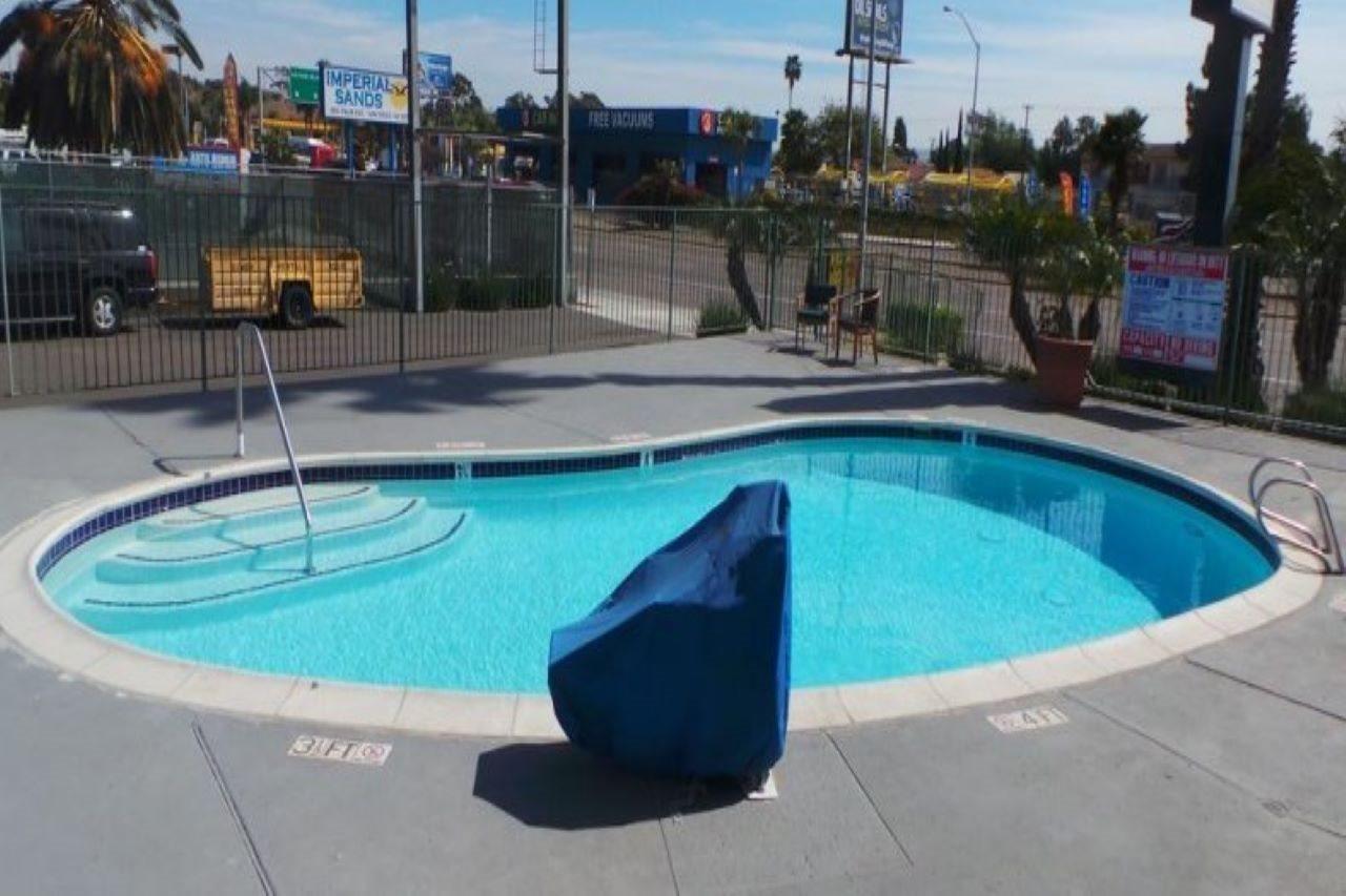 Super 8 By Wyndham San Diego/Imperial Beach Экстерьер фото