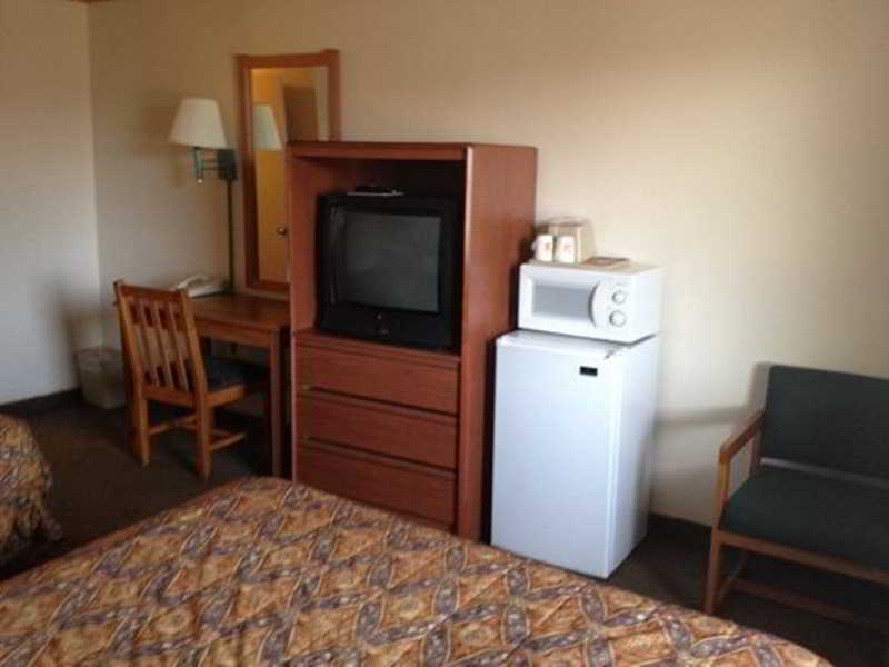 Super 8 By Wyndham San Diego/Imperial Beach Экстерьер фото