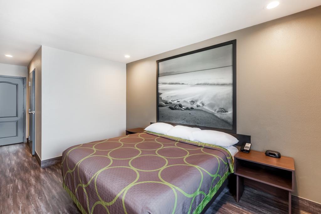 Super 8 By Wyndham San Diego/Imperial Beach Экстерьер фото